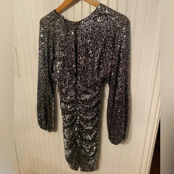 Astr the Label Sequin Bodycon Mini Dress - Picture 2 of 5